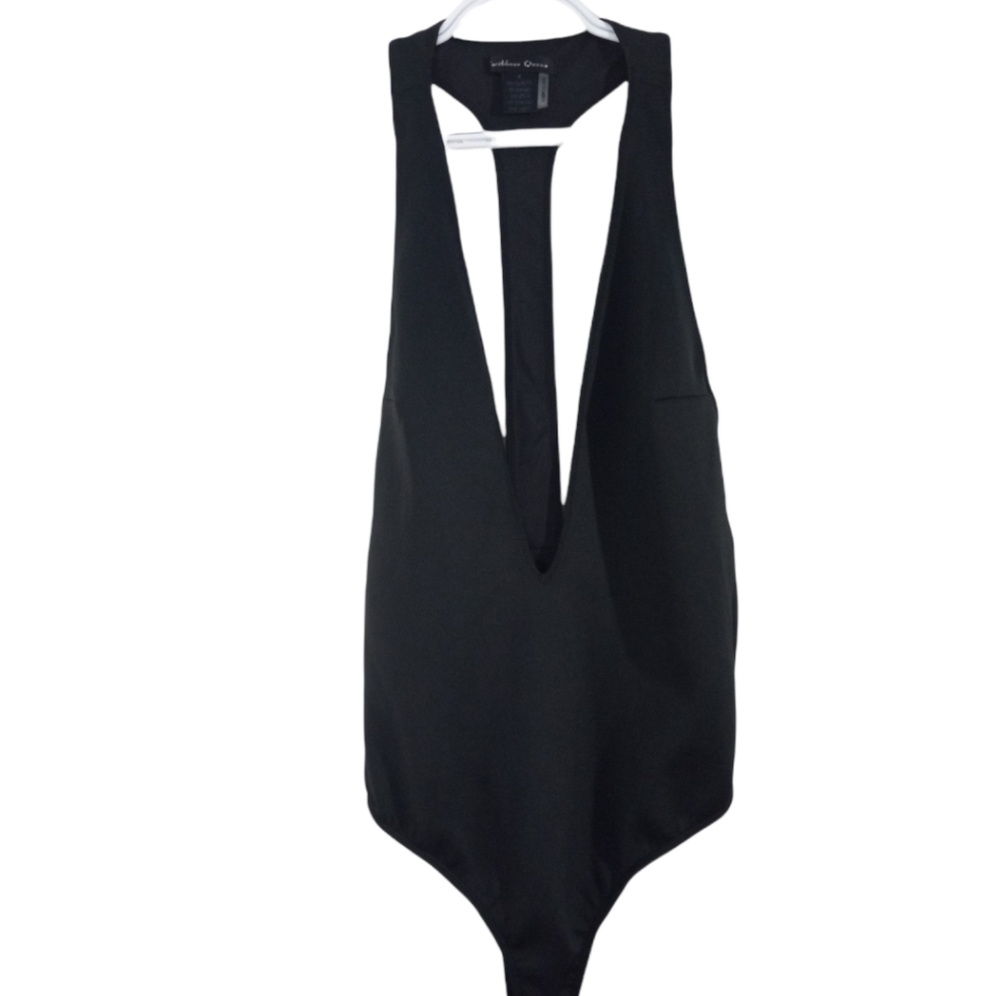Caribbean Queen Black Sleeveless Bodysuit Bottom Snap Closure SZ Medium